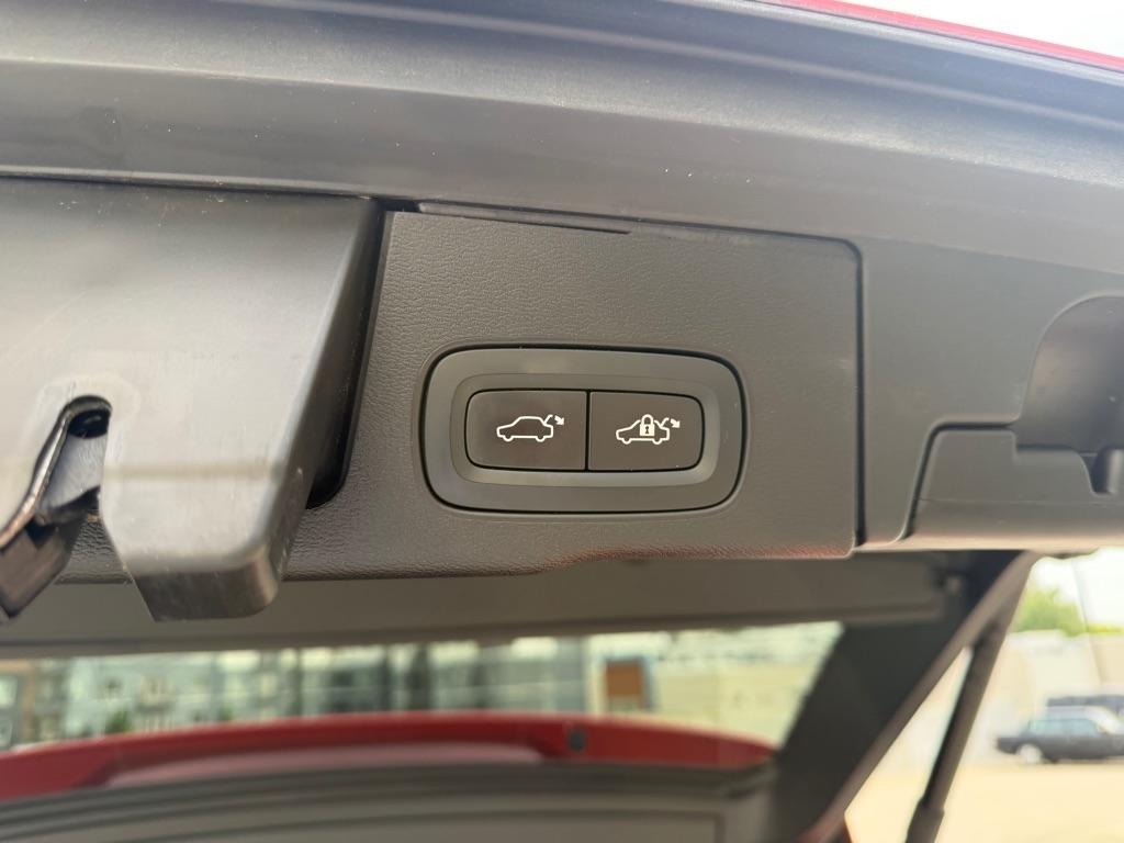Volvo XC60 T5 Momentum AWD 2018