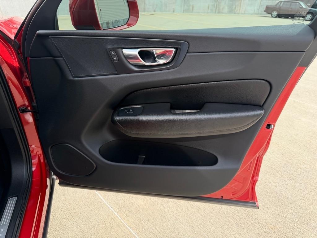 Volvo XC60 T5 Momentum AWD 2018