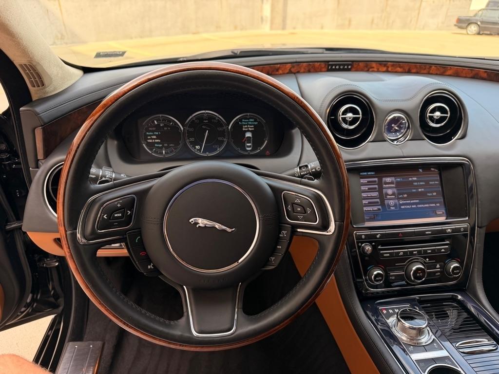 Jaguar XJ-Series XJ Supercharged 2011
