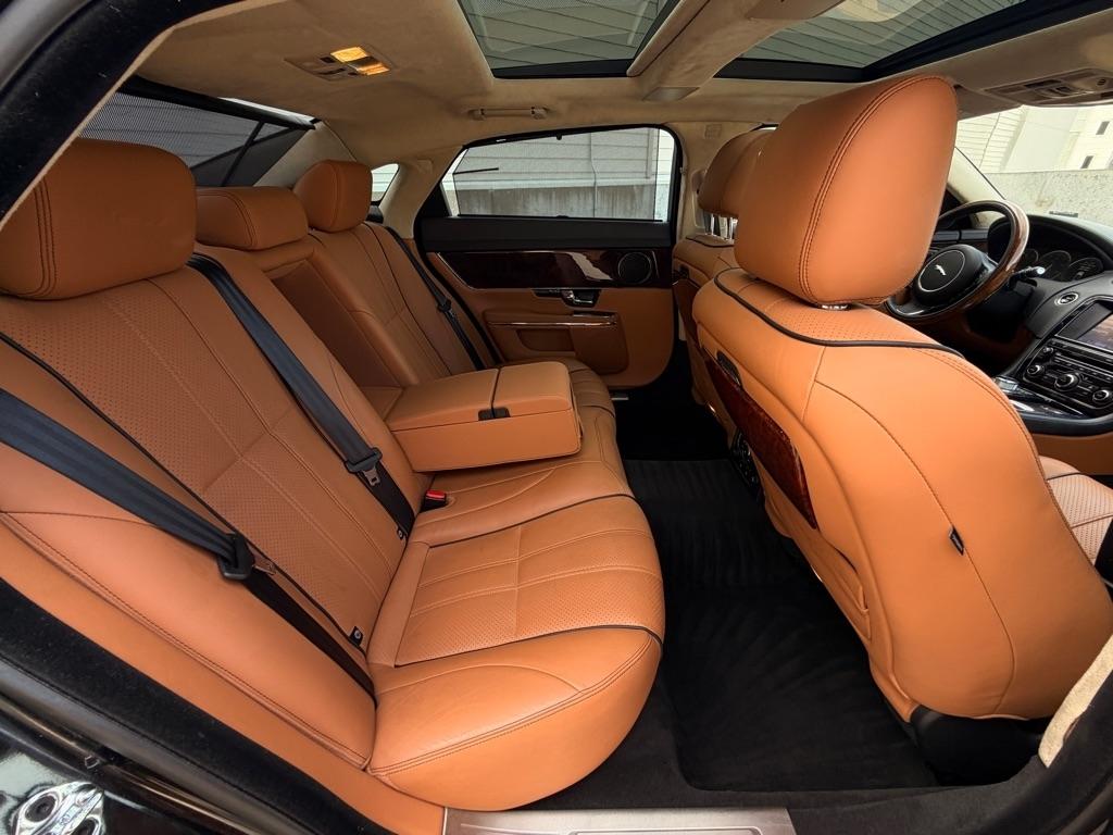 Jaguar XJ-Series XJ Supercharged 2011