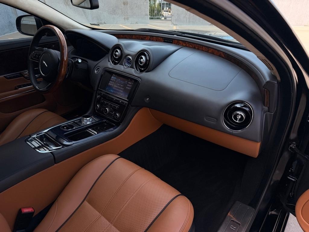 Jaguar XJ-Series XJ Supercharged 2011