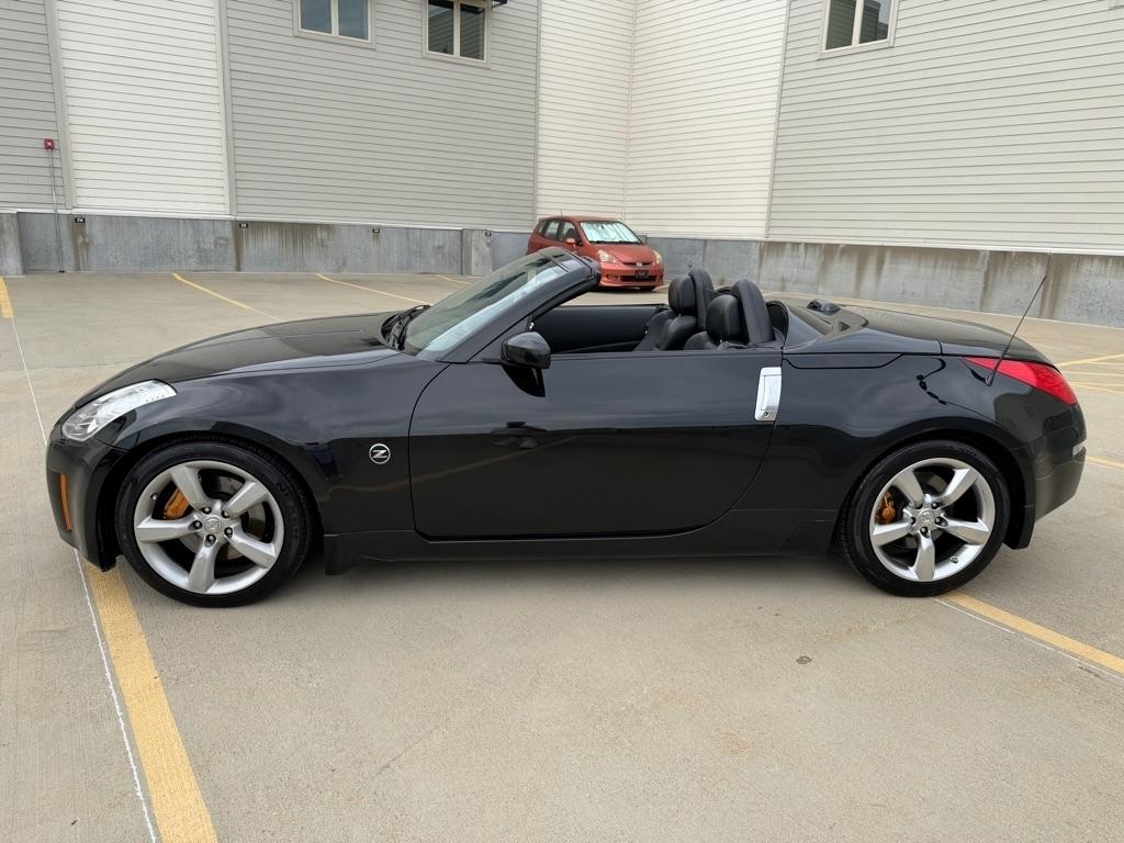 Nissan 350Z Enthusiast Roadster 2006