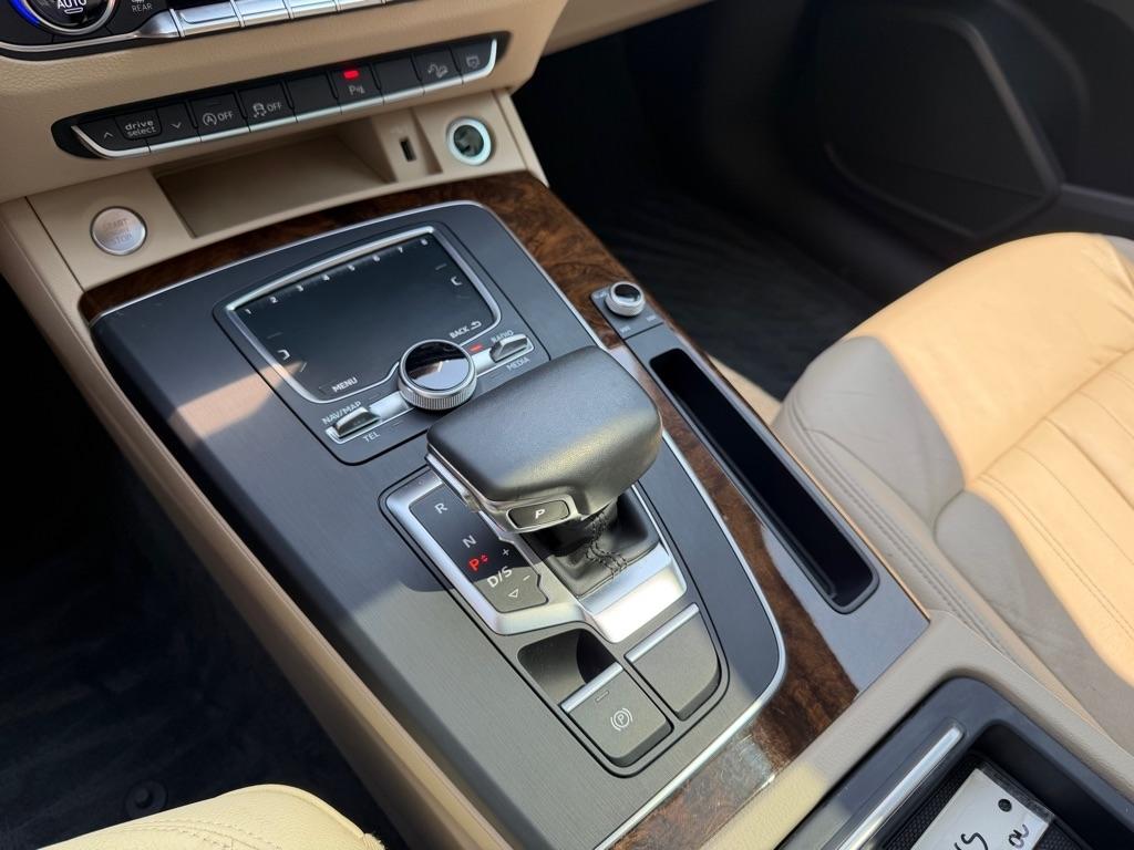 Audi Q5 2.0T Premium Plus quattro 2018