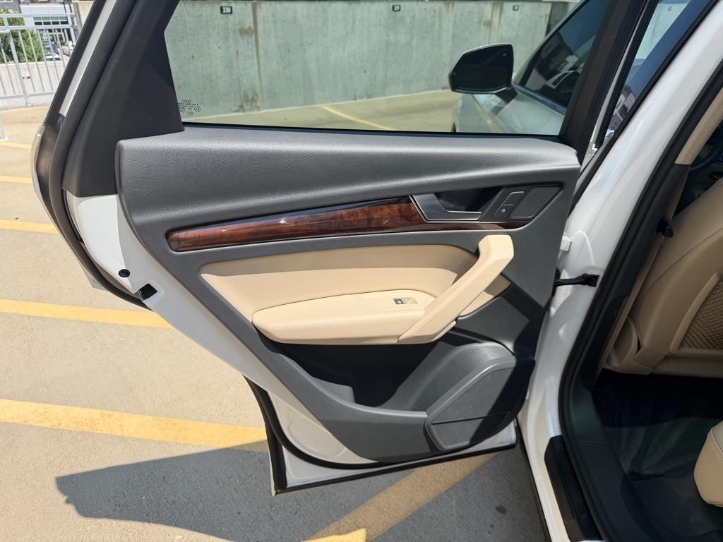 Audi Q5 2.0T Premium Plus quattro 2018