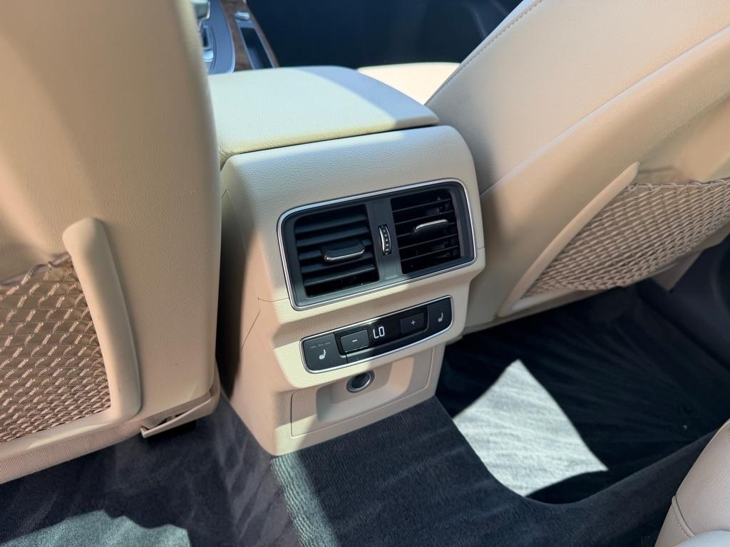 Audi Q5 2.0T Premium Plus quattro 2018