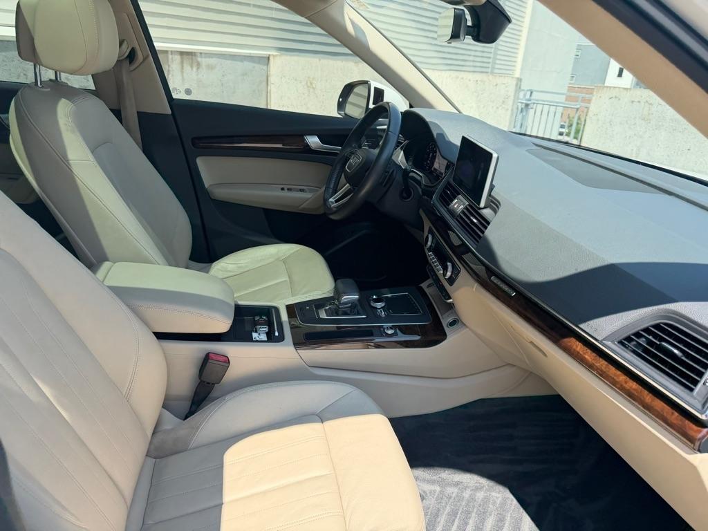 Audi Q5 2.0T Premium Plus quattro 2018