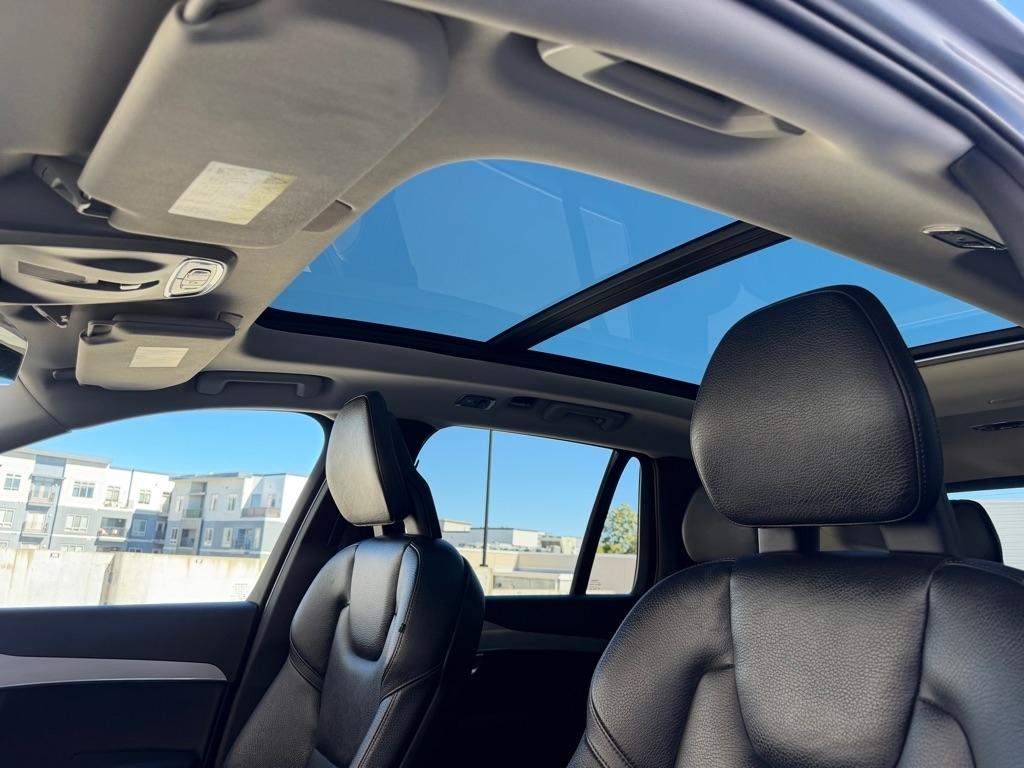 Volvo XC90 T8 Momentum AWD 2016
