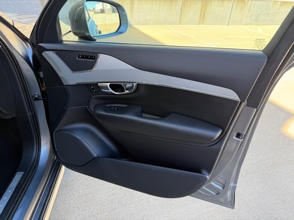 Volvo XC90 T8 Momentum AWD 2016