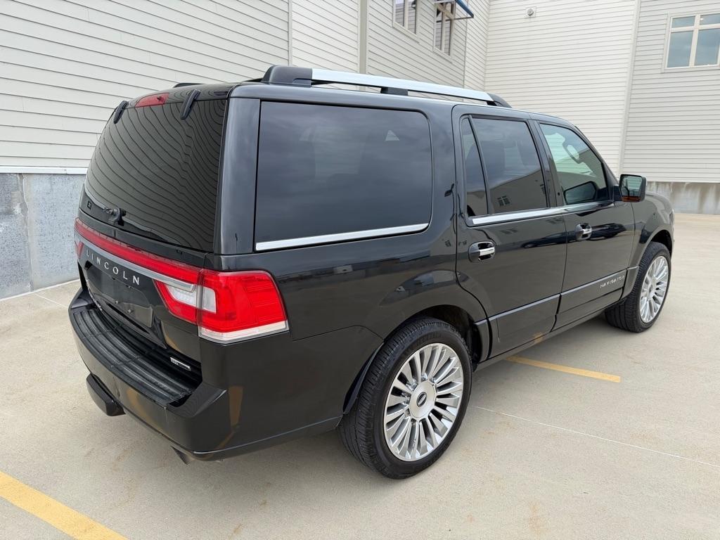 Lincoln Navigator 4WD 2015