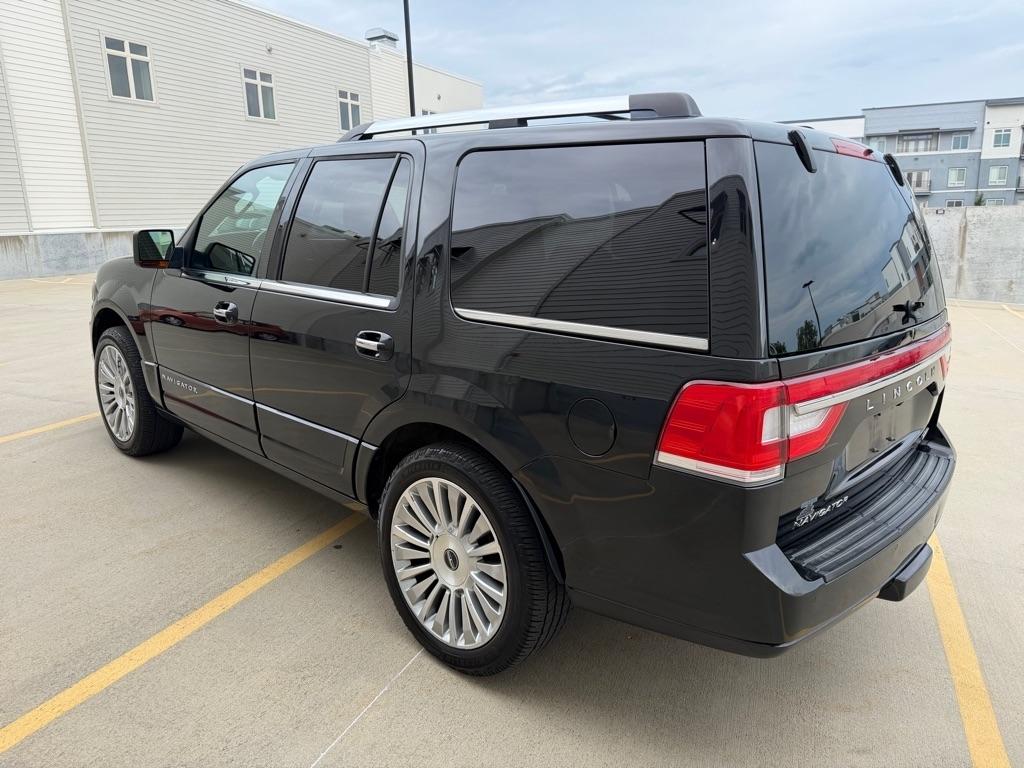 Lincoln Navigator 4WD 2015