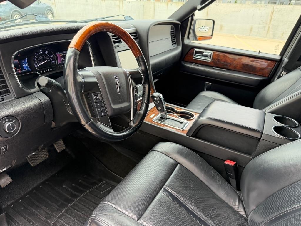 Lincoln Navigator 4WD 2015