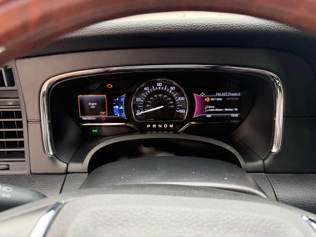 Lincoln Navigator 4WD 2015