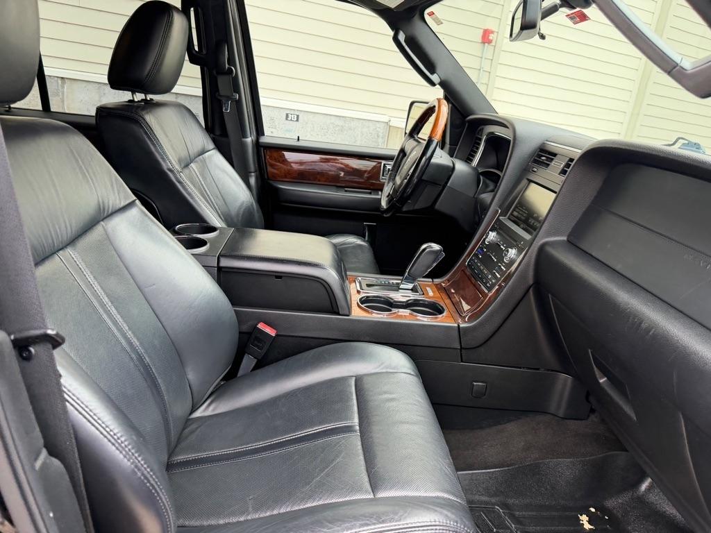 Lincoln Navigator 4WD 2015