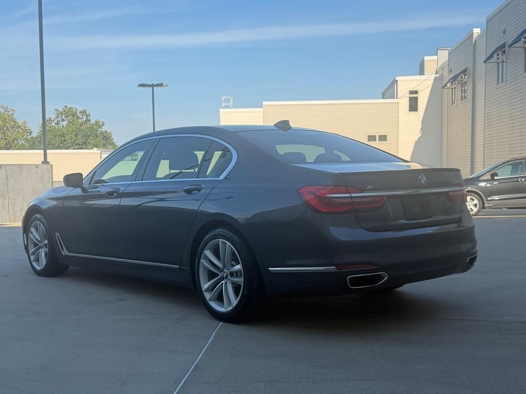 BMW 7-Series 750i xDrive 2016