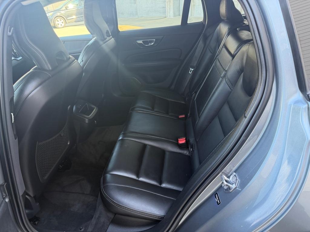 Volvo V60 Cross Country T5 2020