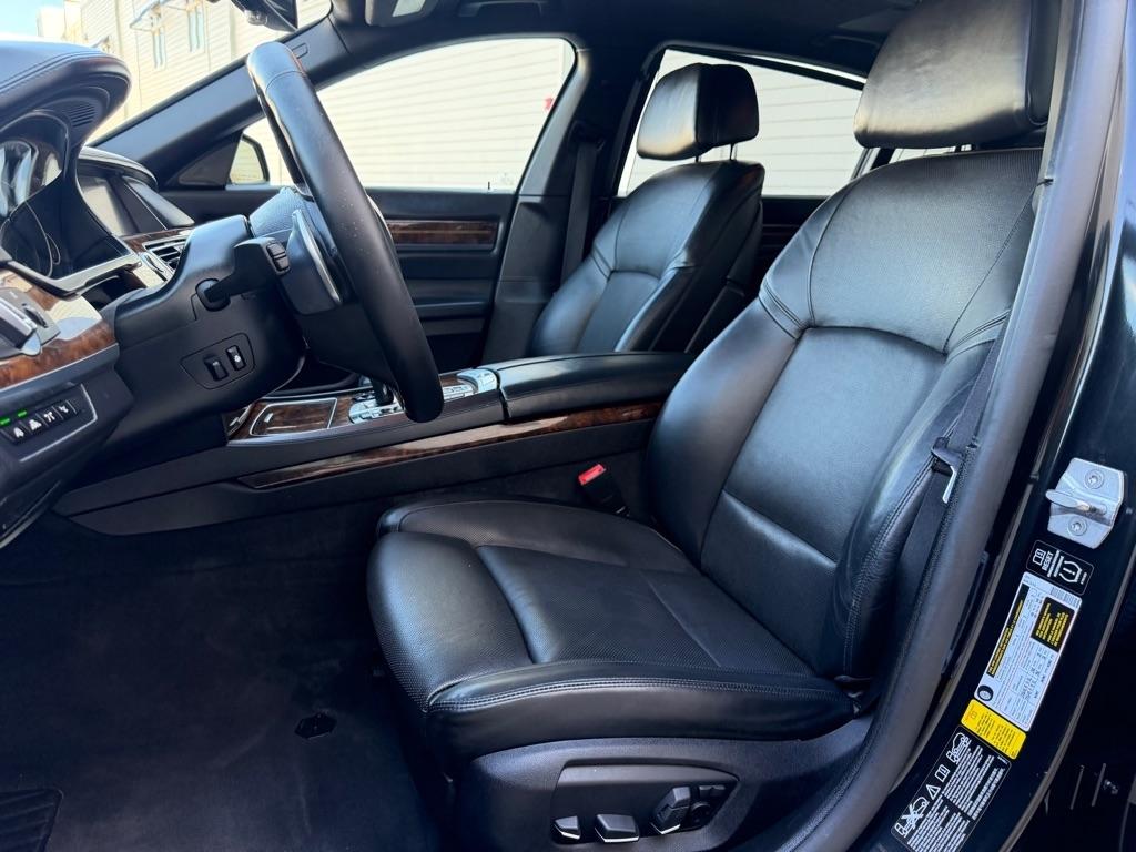 BMW 7-Series 750Li xDrive 2014