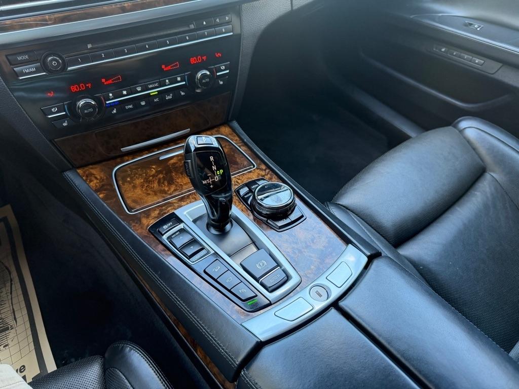 BMW 7-Series 750Li xDrive 2014