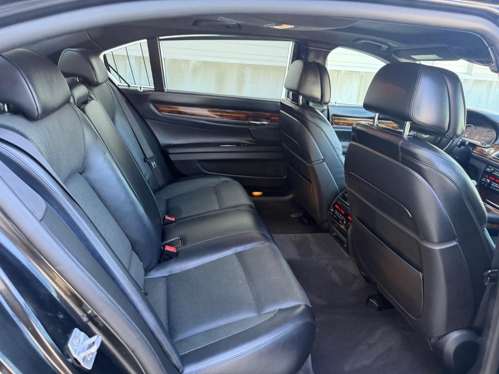 BMW 7-Series 750Li xDrive 2014
