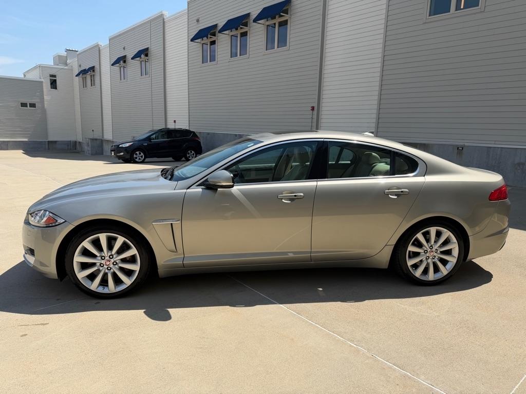 Jaguar XF-Series XF 3.0L V6 SC AWD 2014