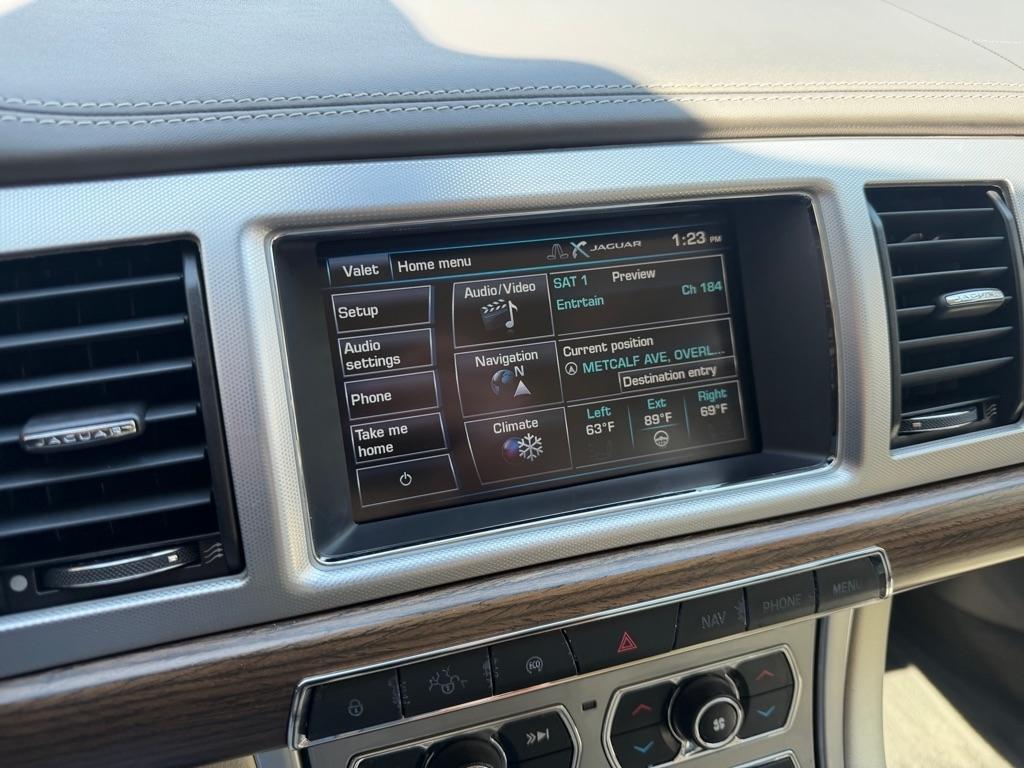 Jaguar XF-Series XF 3.0L V6 SC AWD 2014