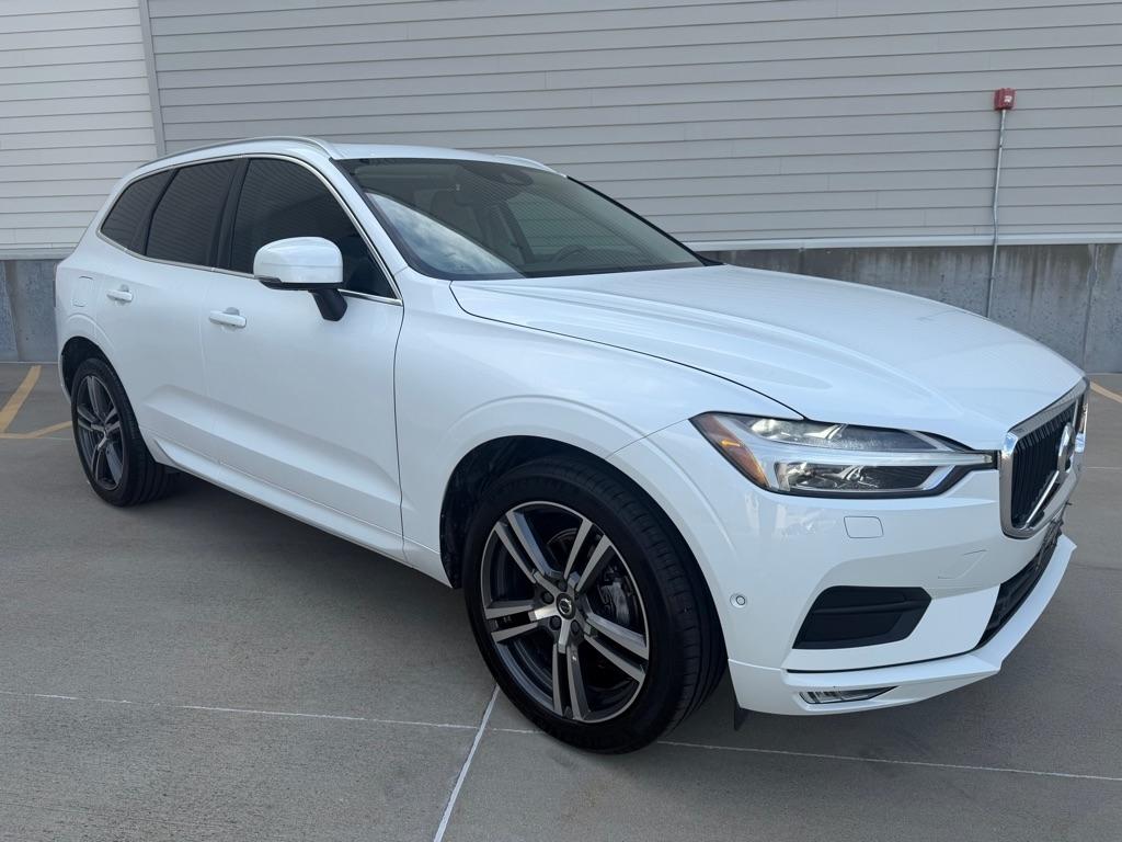 Volvo XC60 T5 Momentum AWD 2018
