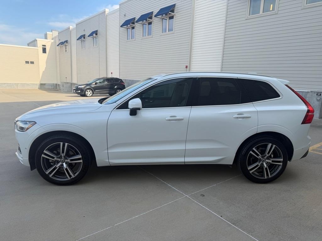 Volvo XC60 T5 Momentum AWD 2018