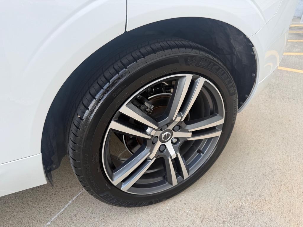 Volvo XC60 T5 Momentum AWD 2018