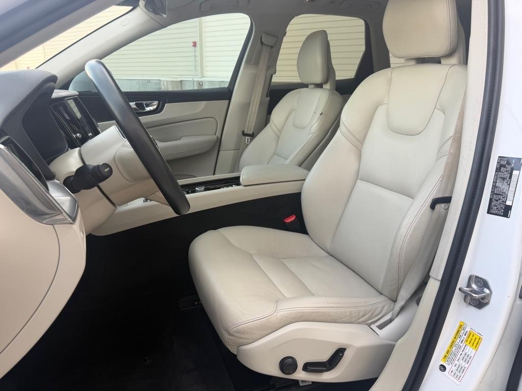 Volvo XC60 T5 Momentum AWD 2018