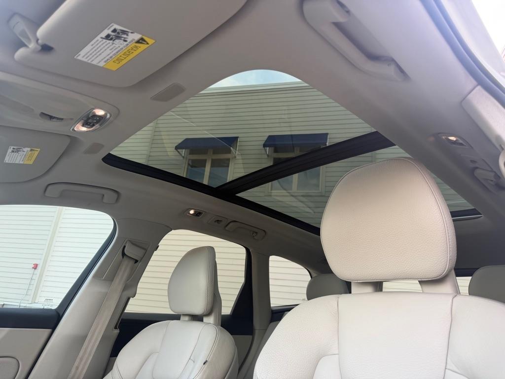 Volvo XC60 T5 Momentum AWD 2018