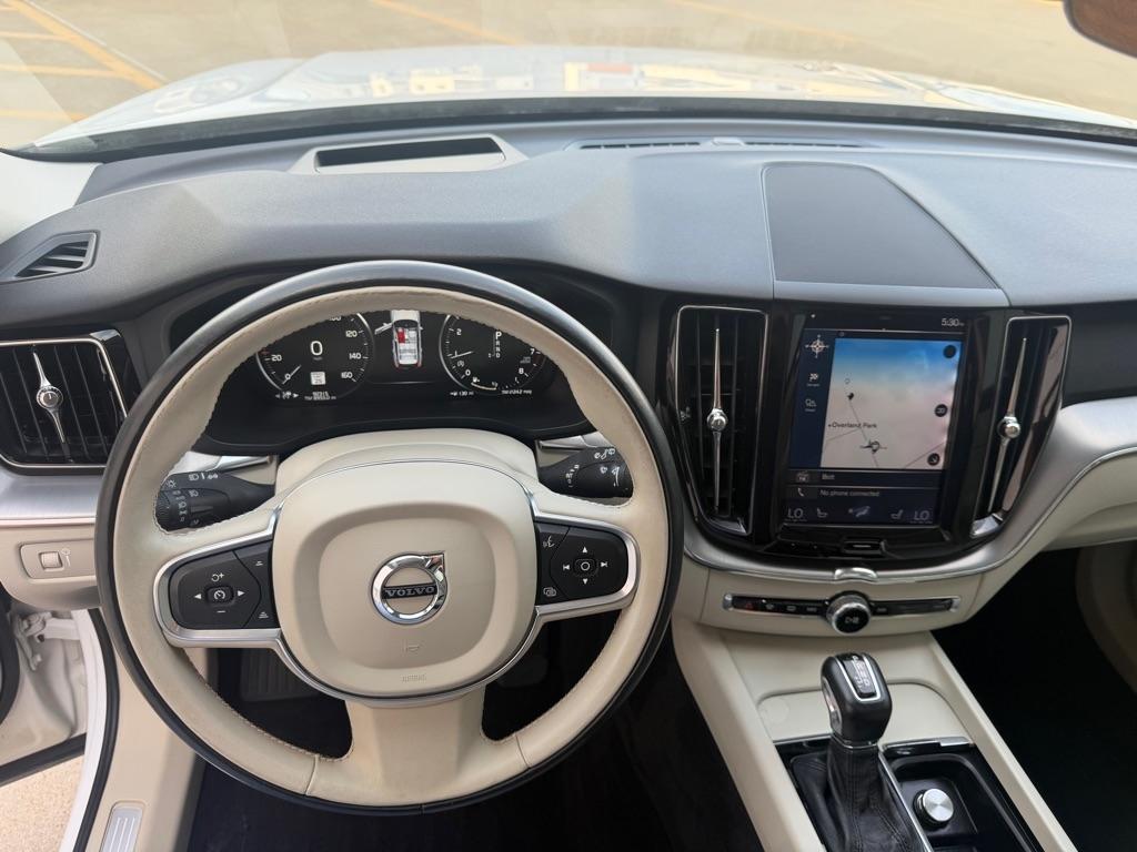 Volvo XC60 T5 Momentum AWD 2018