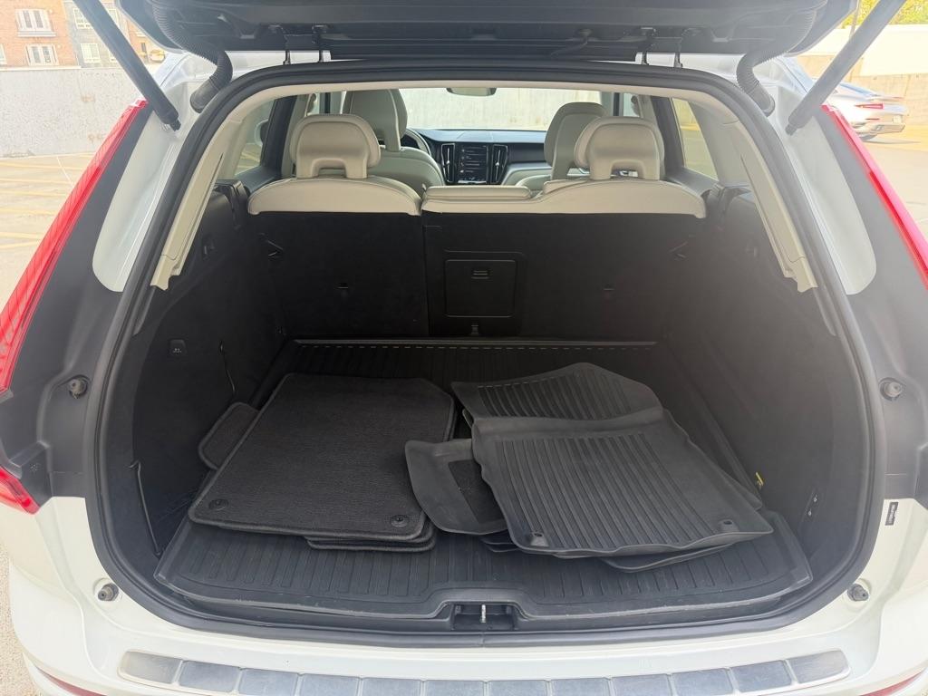 Volvo XC60 T5 Momentum AWD 2018