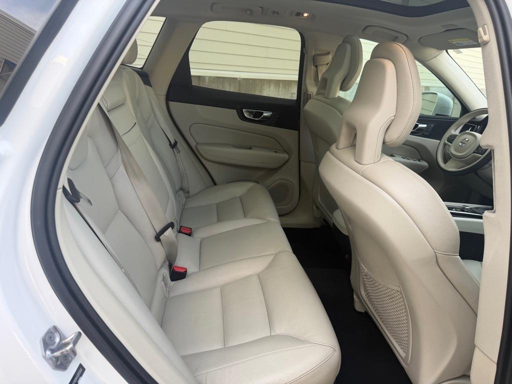 Volvo XC60 T5 Momentum AWD 2018