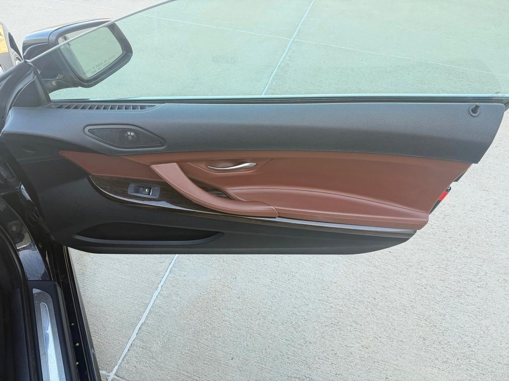 BMW 6-Series 650i Convertible 2012