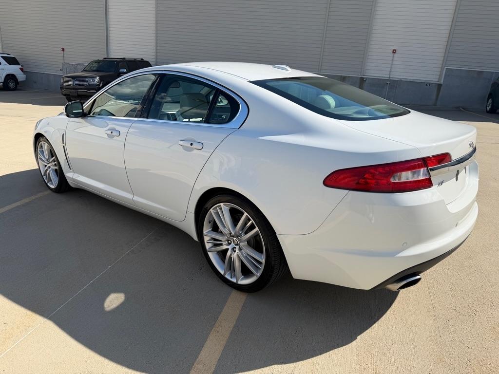 Jaguar XF-Series XF Premium 2011