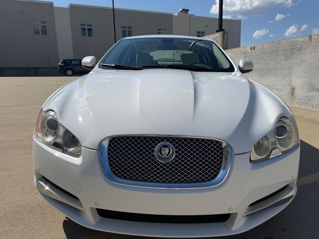 Jaguar XF-Series XF Premium 2011