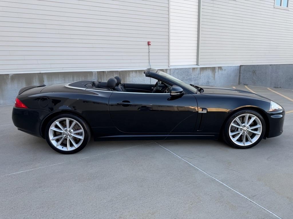 Jaguar XK-Series XKR Convertible 2010