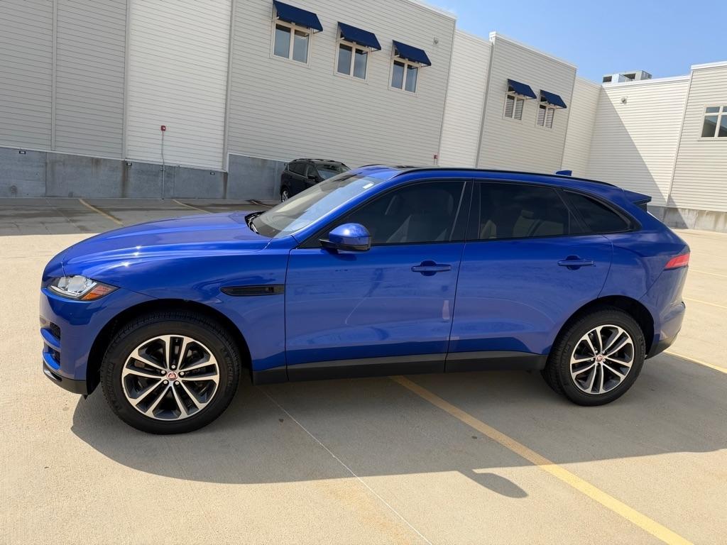 Jaguar F-Pace 25t Premium 2019
