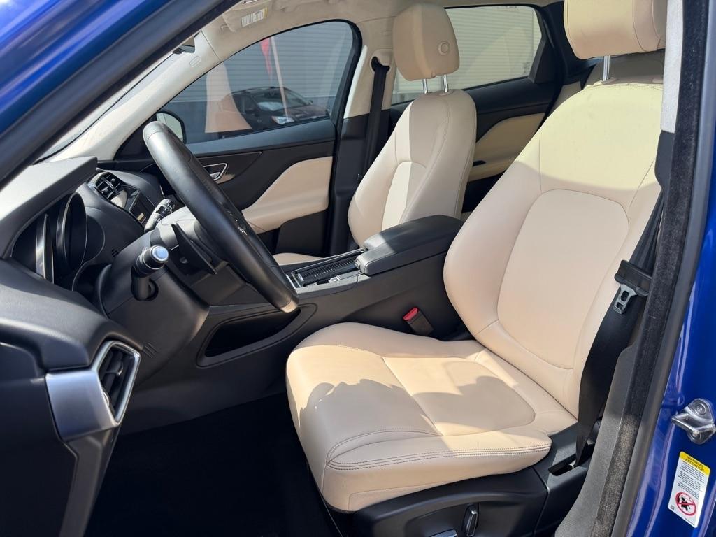 Jaguar F-Pace 25t Premium 2019