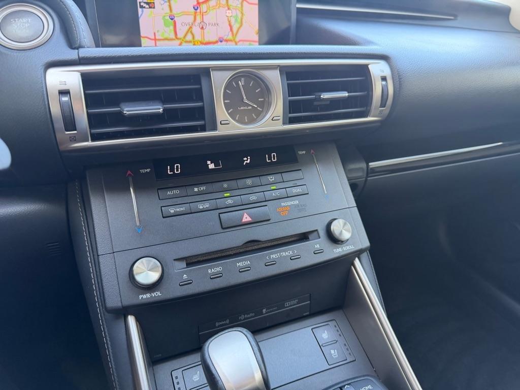Lexus IS 250 AWD 2015