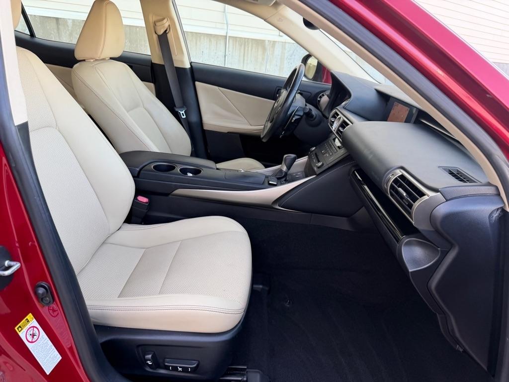 Lexus IS 250 AWD 2015