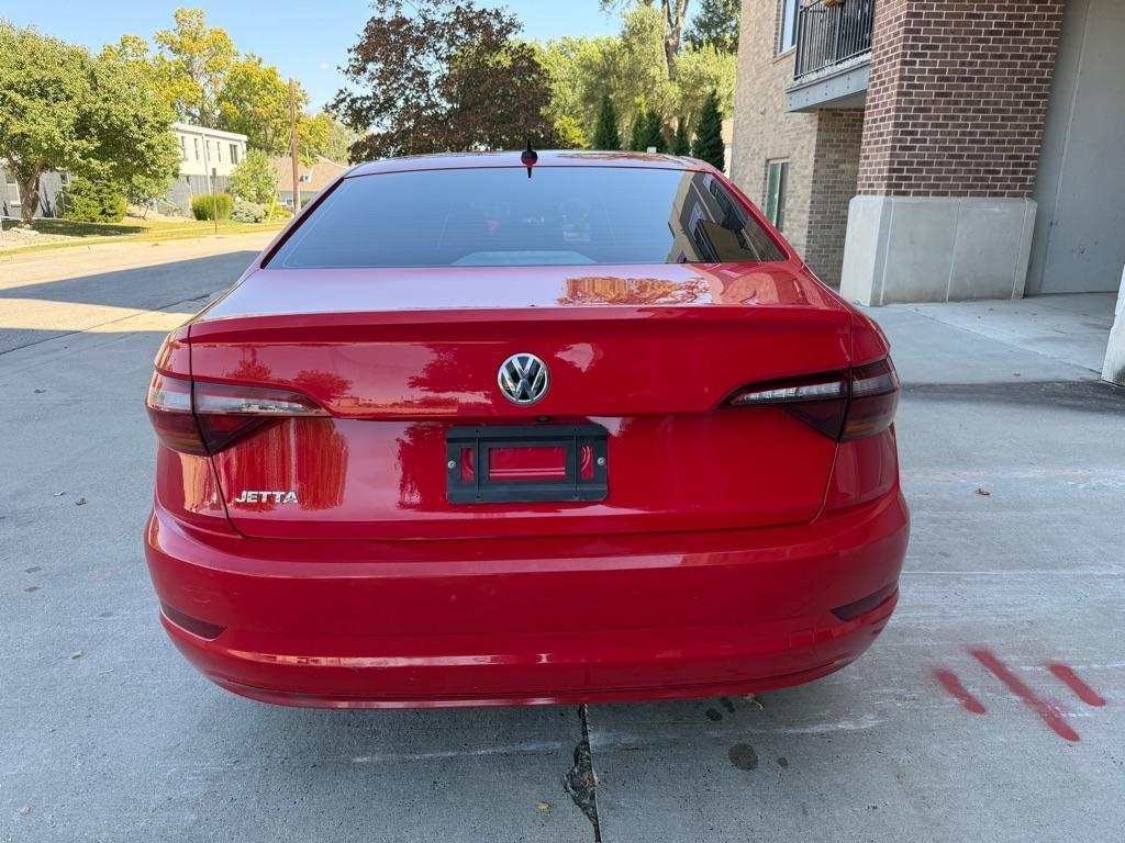 Volkswagen Jetta 1.4T S 8A 2019