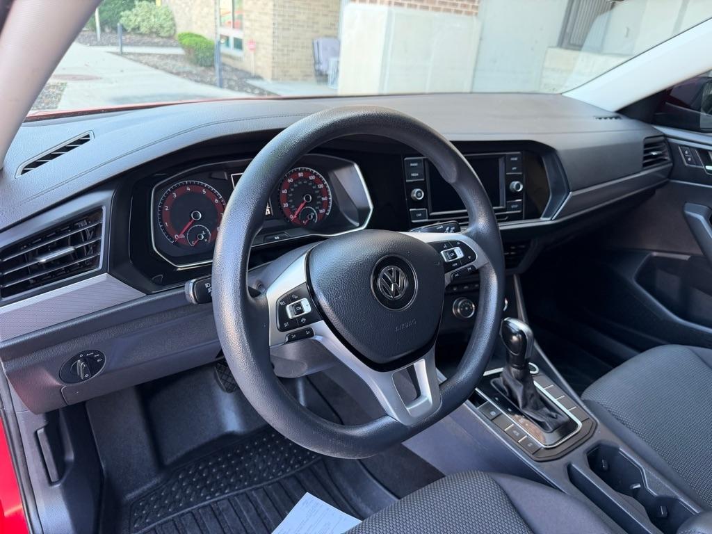 Volkswagen Jetta 1.4T S 8A 2019