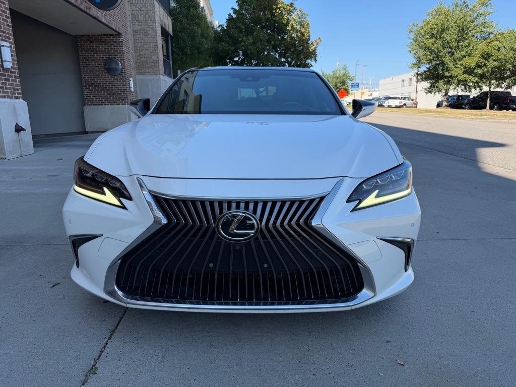 Lexus ES 350 Luxury 2019