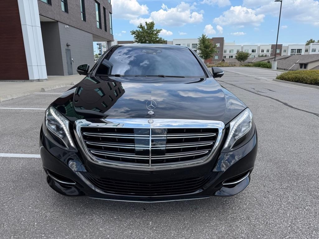 Mercedes-Benz S-Class S550 2015