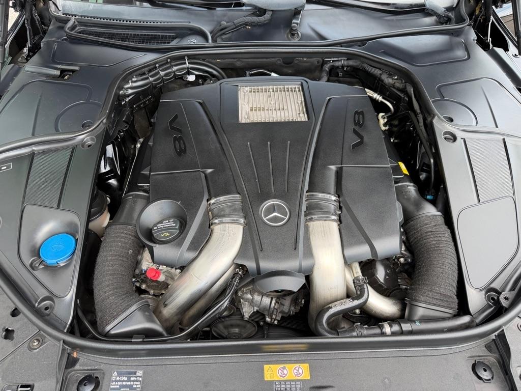 Mercedes-Benz S-Class S550 2015