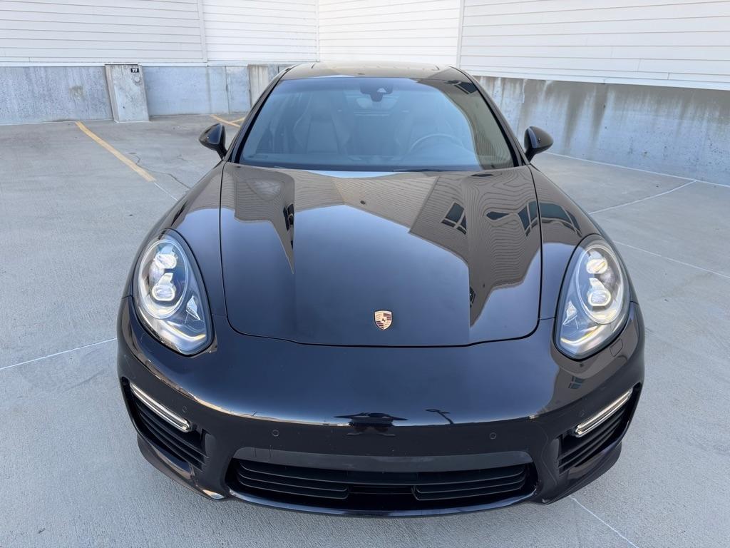 Porsche Panamera GTS 2015