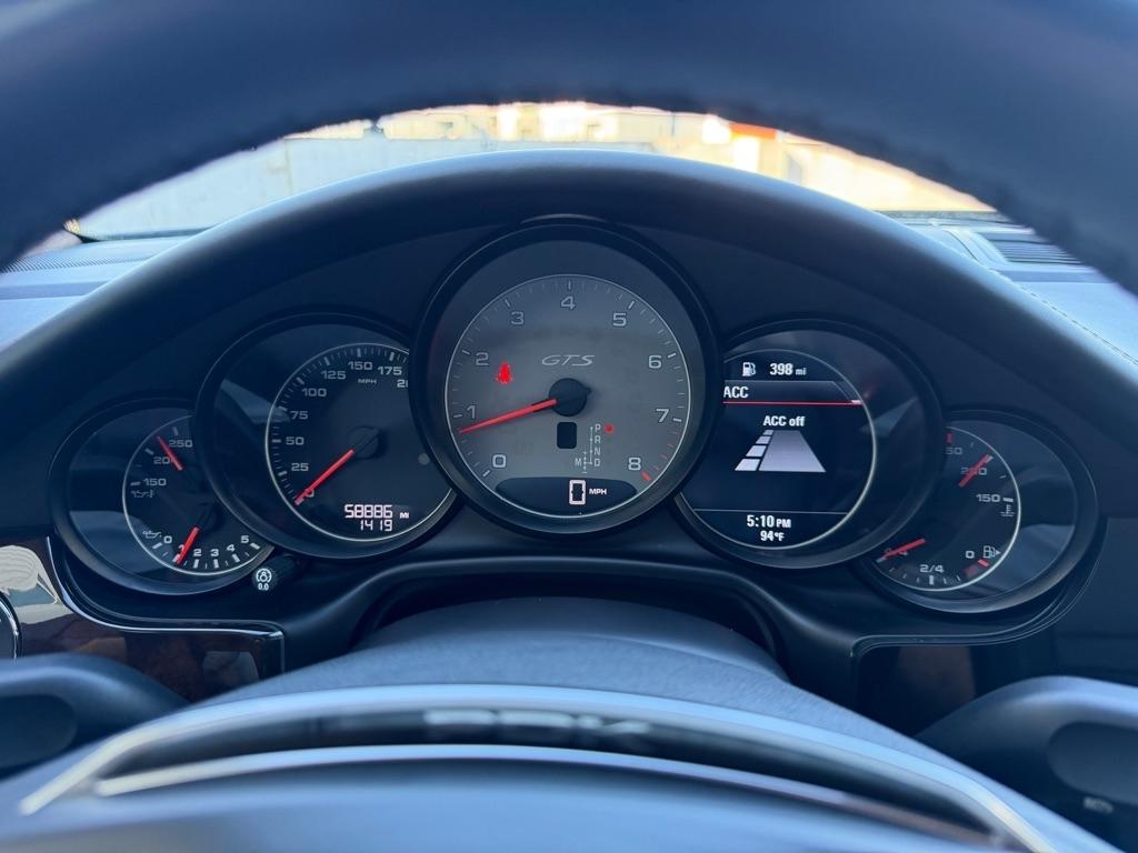 Porsche Panamera GTS 2015