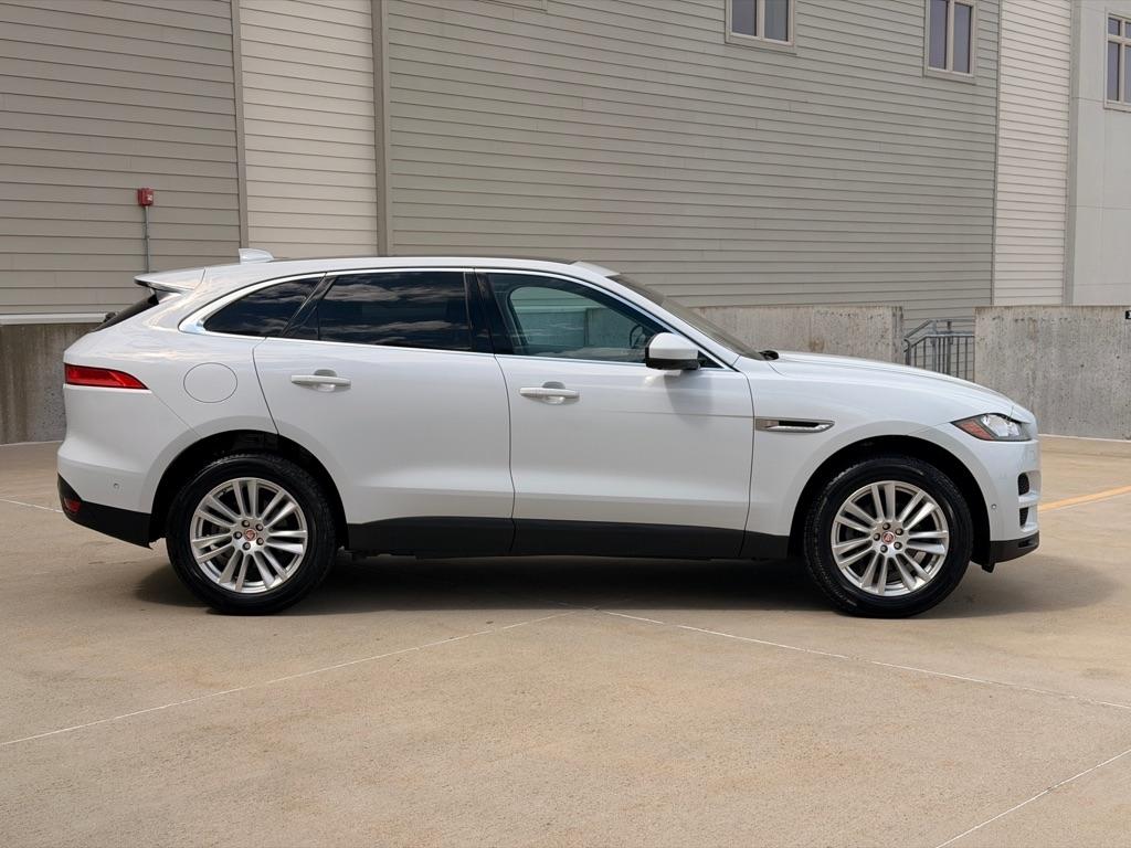 Jaguar F-Pace 25t Prestige 2019