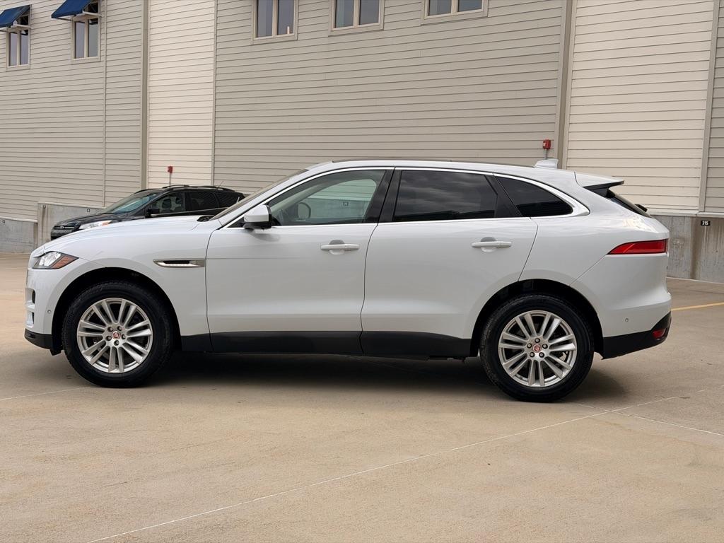 Jaguar F-Pace 25t Prestige 2019