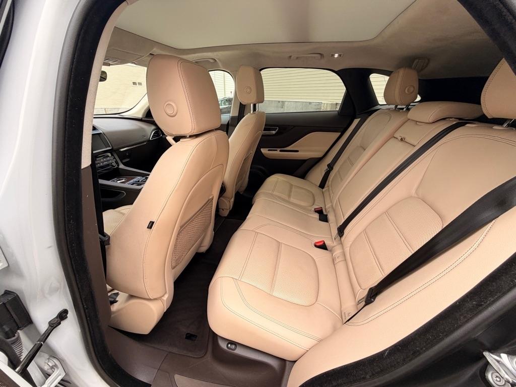 Jaguar F-Pace 25t Prestige 2019
